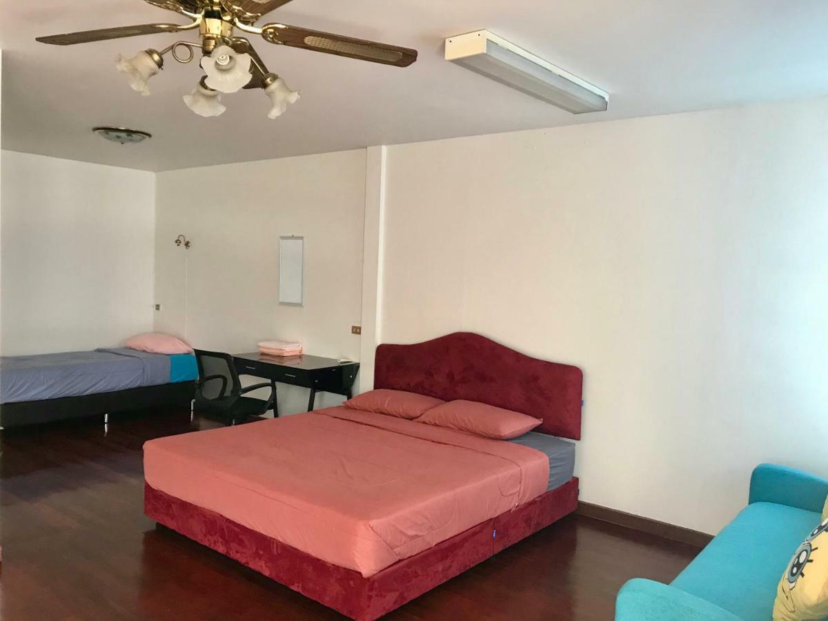 Sira'S House Hotel Bangkok Kültér fotó