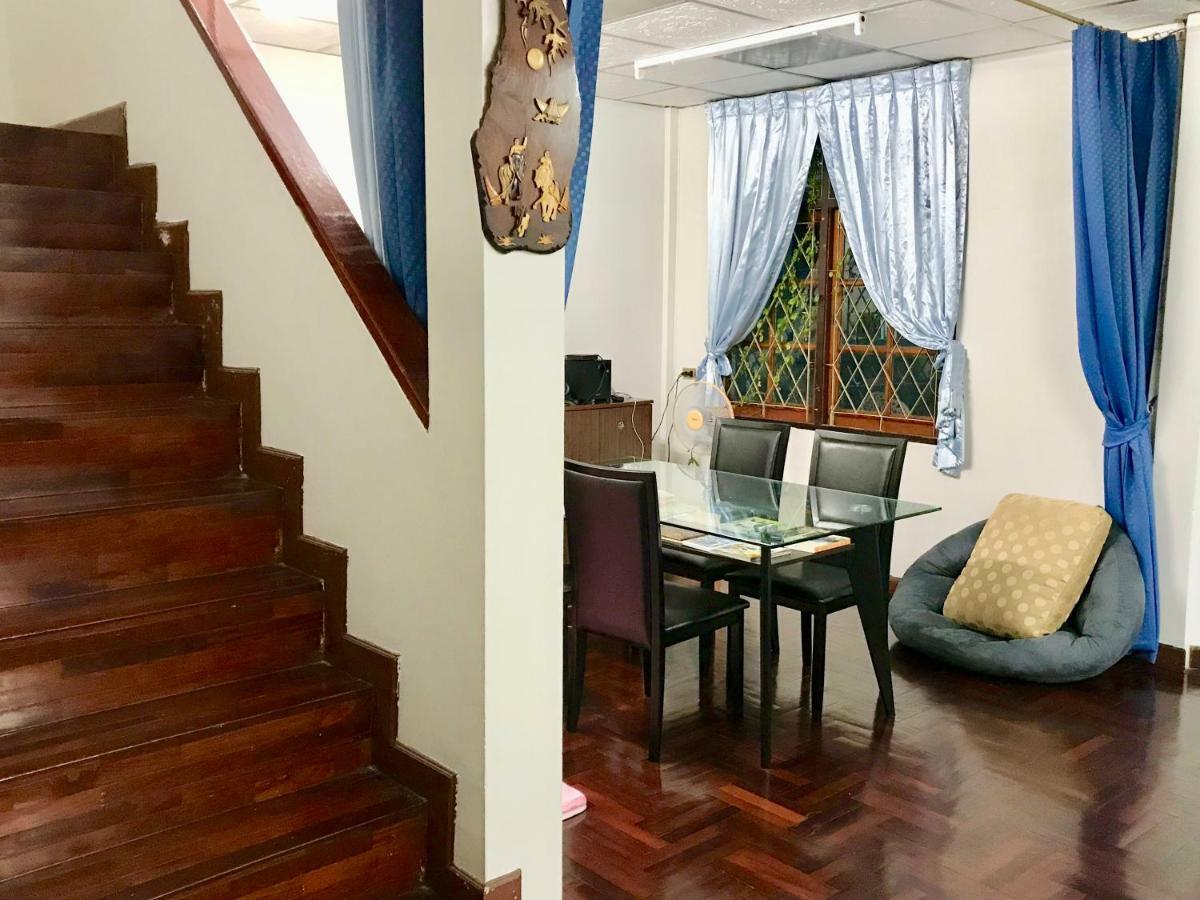 Sira'S House Hotel Bangkok Kültér fotó